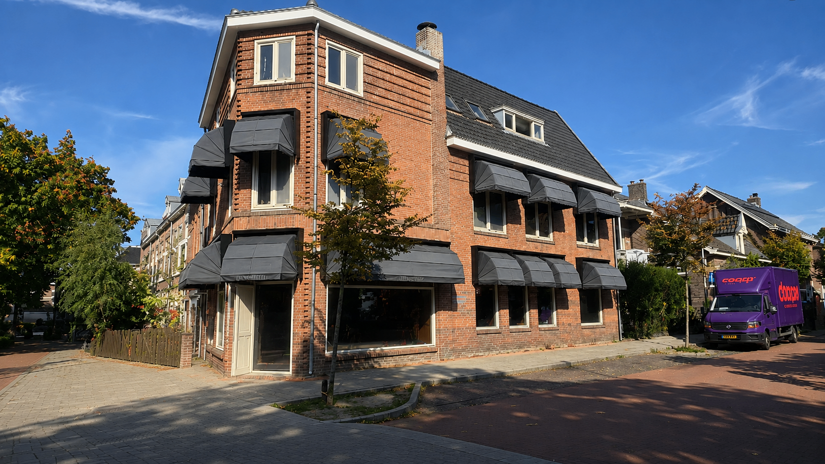 Coffeeshop De Wedren, hoekpand aan de Prins Bernhardstraat, Nijmegen